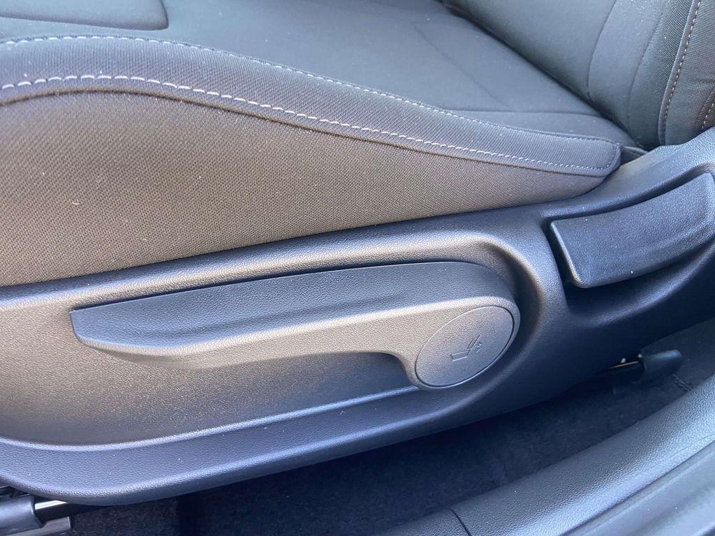 new 2026 Hyundai ELANTRA HEV car, priced at $26,118