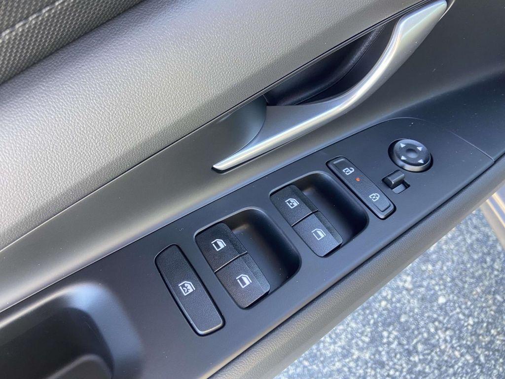 new 2026 Hyundai ELANTRA HEV car, priced at $26,118