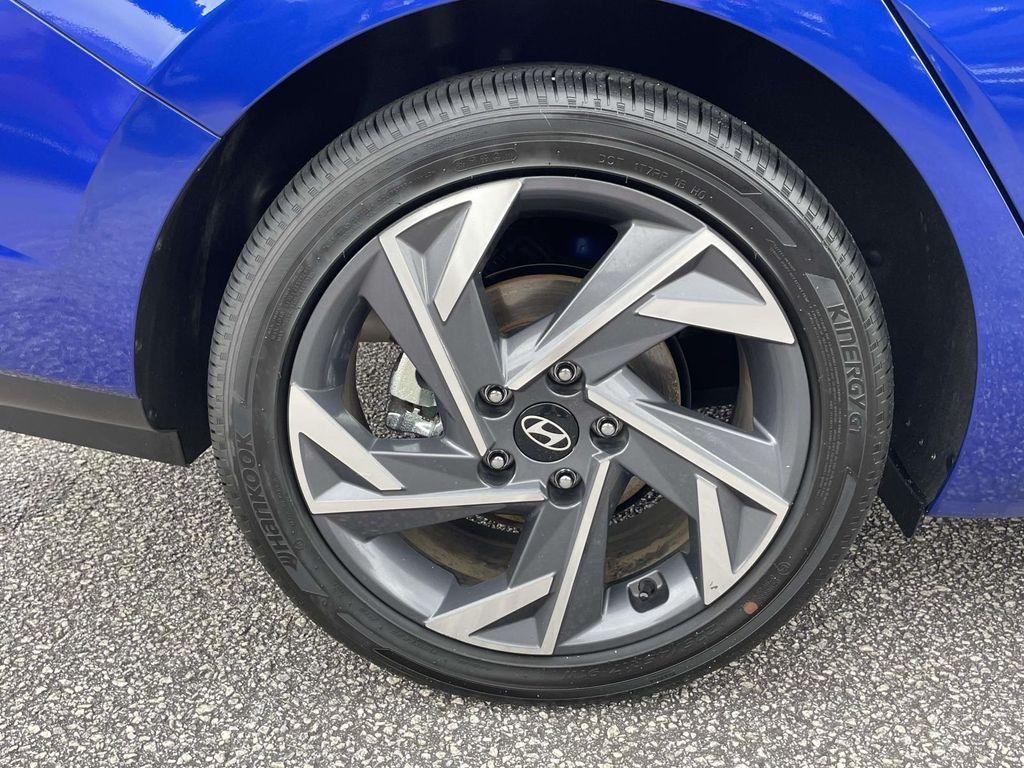 used 2025 Hyundai Elantra car, priced at $25,691