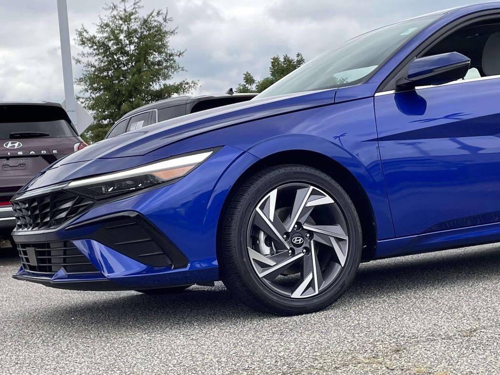 used 2025 Hyundai Elantra car, priced at $25,691