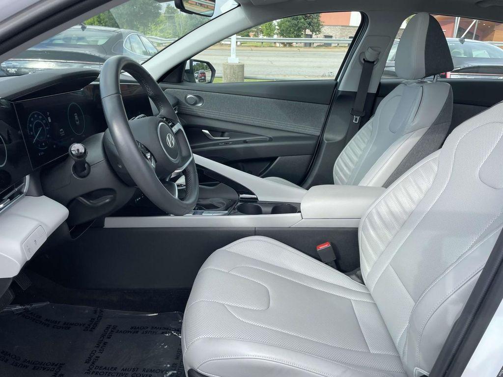 used 2025 Hyundai Elantra car, priced at $24,994