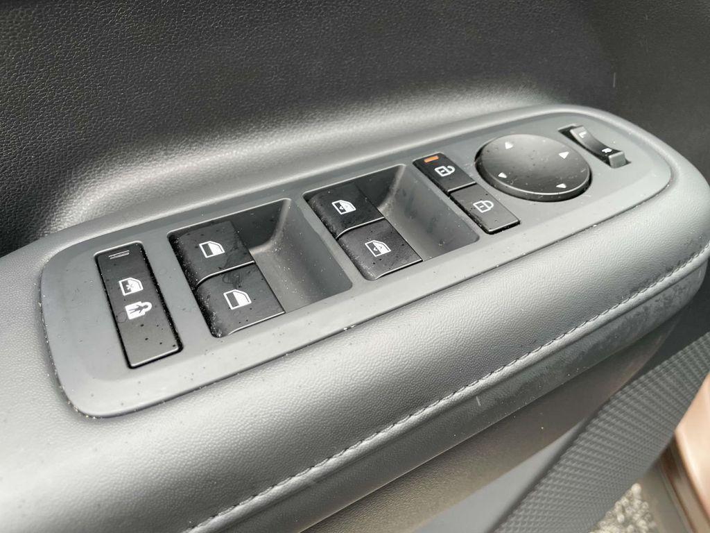 used 2025 Hyundai Santa Fe car, priced at $33,995