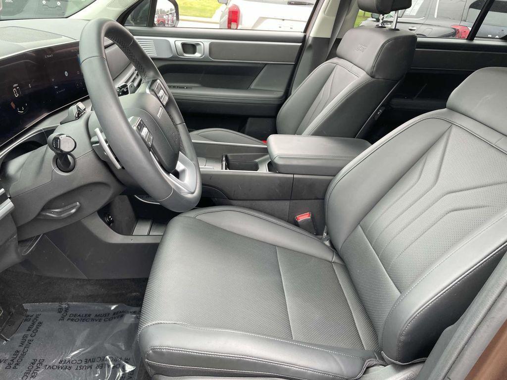 used 2025 Hyundai Santa Fe car, priced at $33,995