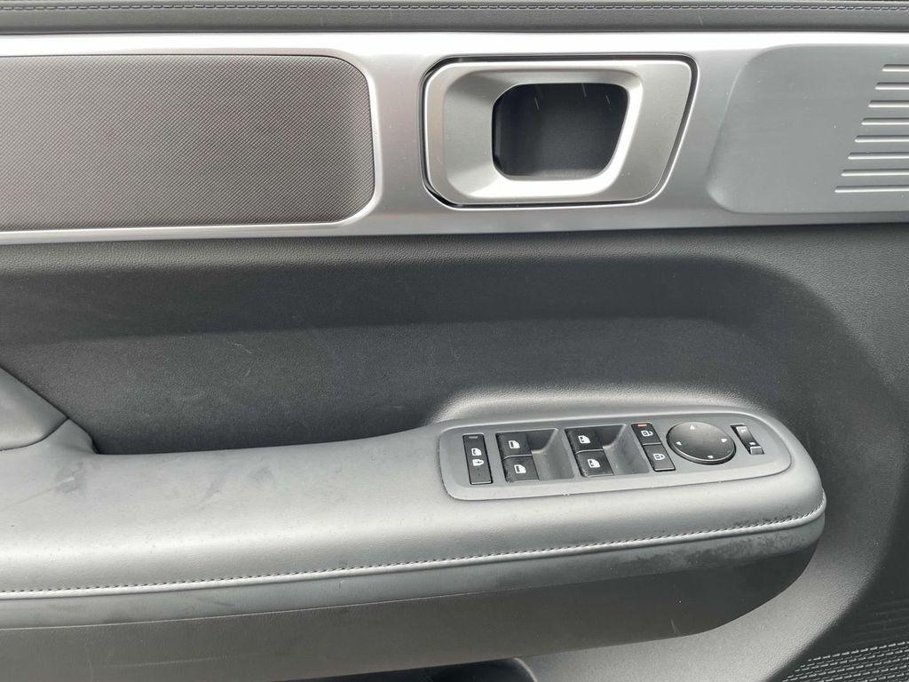 used 2025 Hyundai Santa Fe car, priced at $33,995