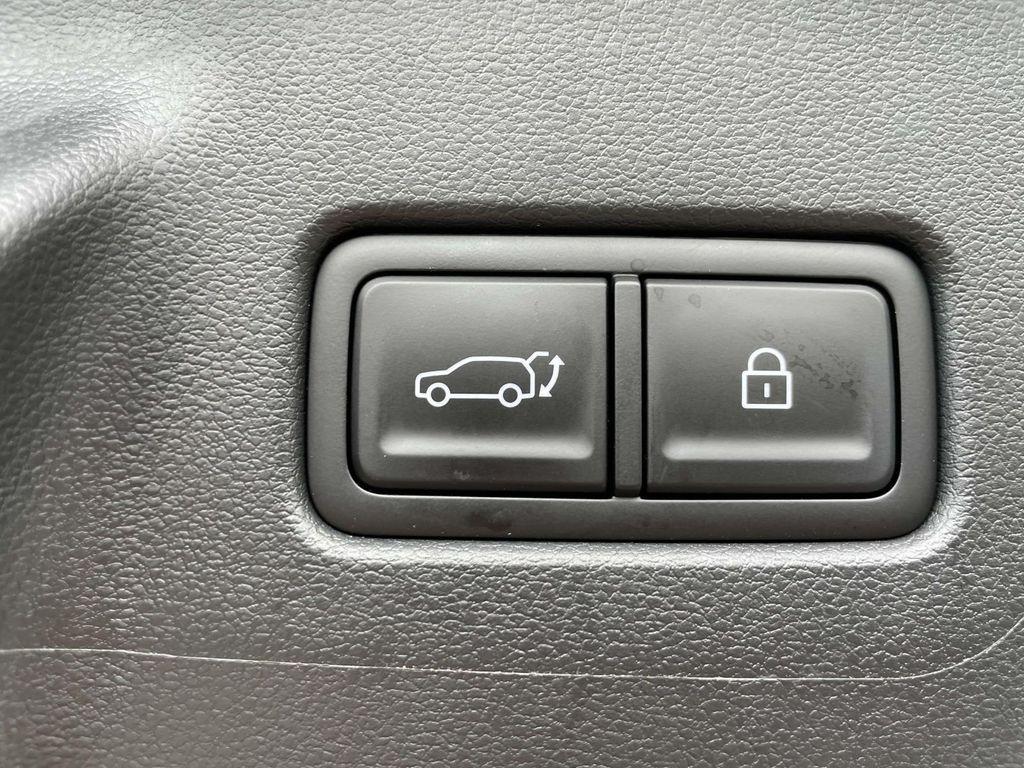 used 2025 Hyundai Santa Fe car, priced at $33,995