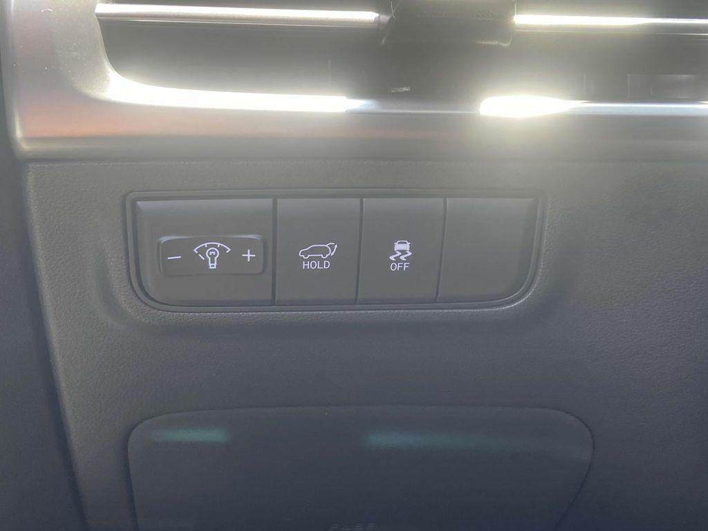 new 2025 Hyundai Tucson car, priced at $34,180