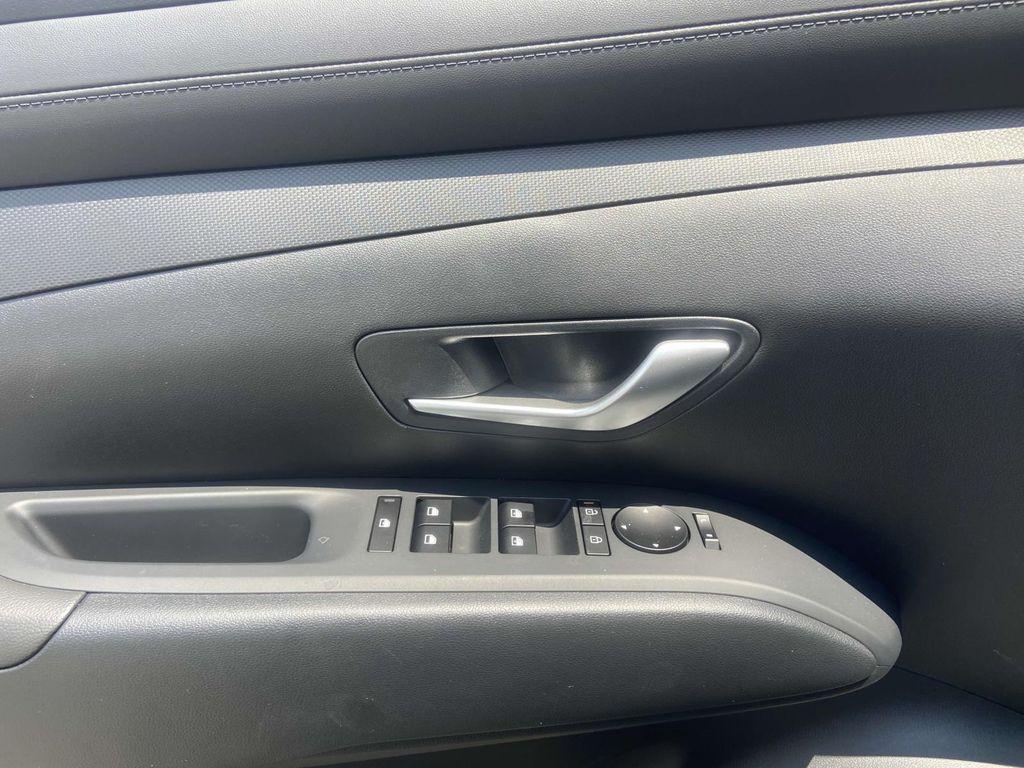 new 2025 Hyundai Tucson car, priced at $34,180