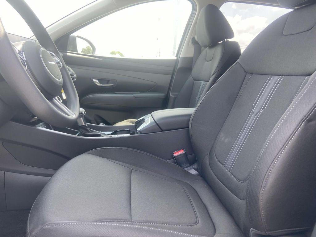 new 2025 Hyundai Tucson car, priced at $34,180