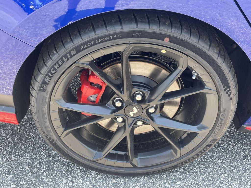 new 2025 Hyundai ELANTRA N car, priced at $37,220