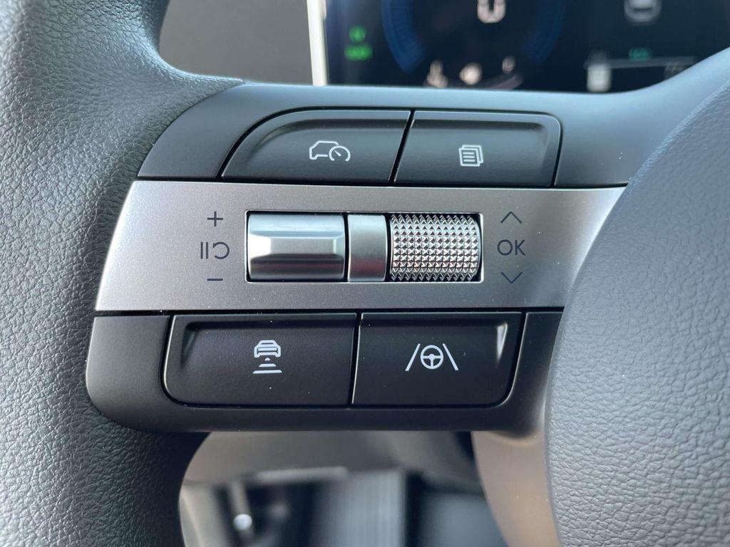 new 2025 Hyundai TUCSON Hybrid car, priced at $32,445