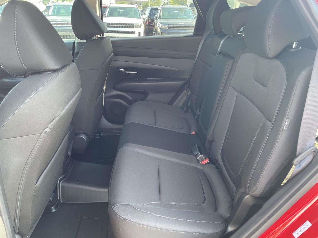 new 2025 Hyundai TUCSON Hybrid car, priced at $32,445