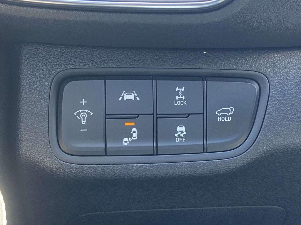 used 2020 Hyundai Santa Fe car, priced at $20,995