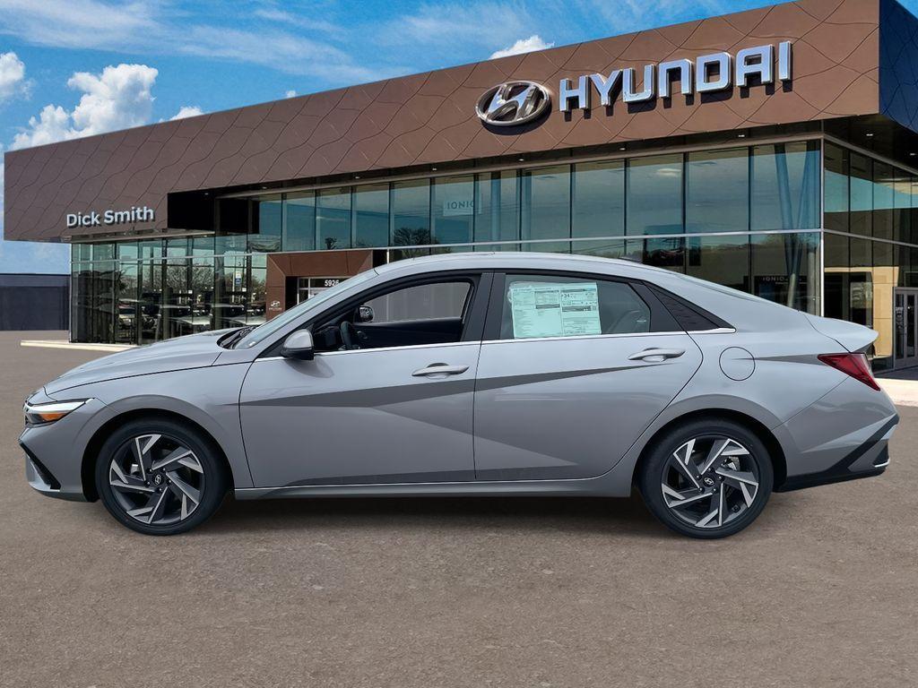 new 2025 Hyundai Elantra car, priced at $27,080