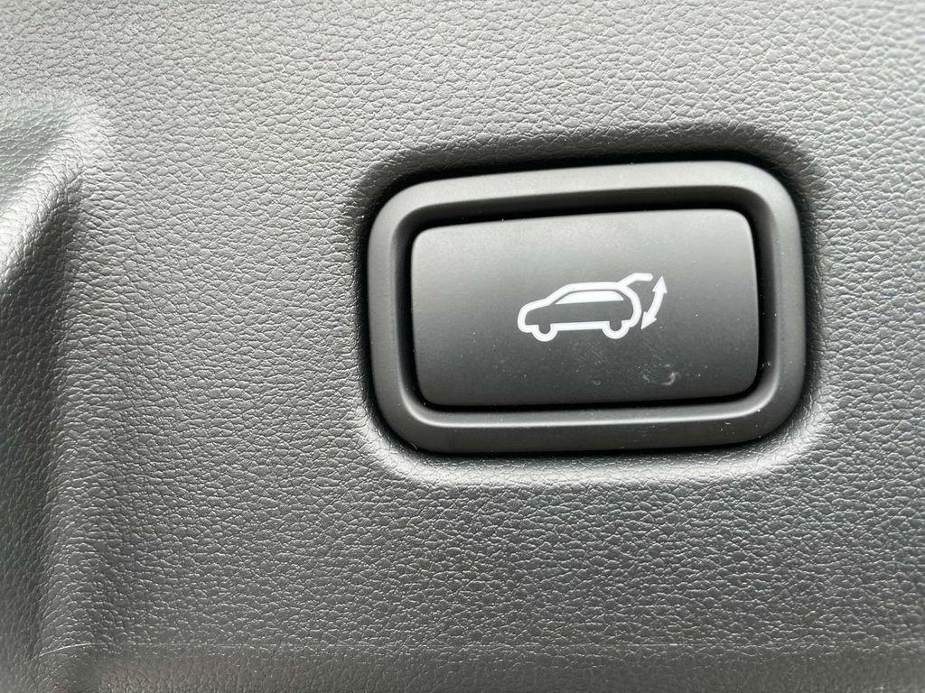 used 2025 Hyundai Tucson car, priced at $28,995