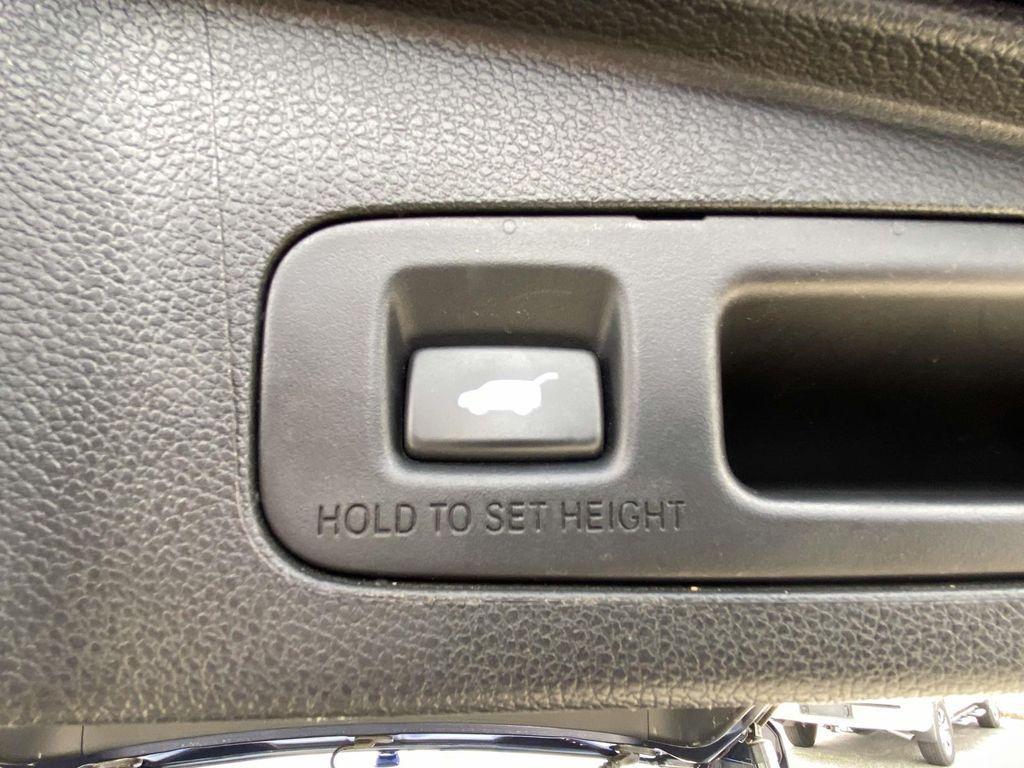 used 2022 Honda CR-V Hybrid car, priced at $34,222