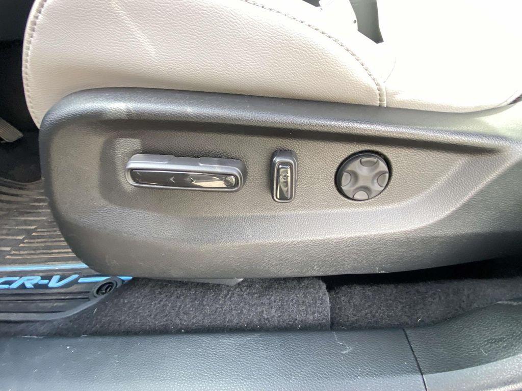 used 2022 Honda CR-V Hybrid car, priced at $34,222