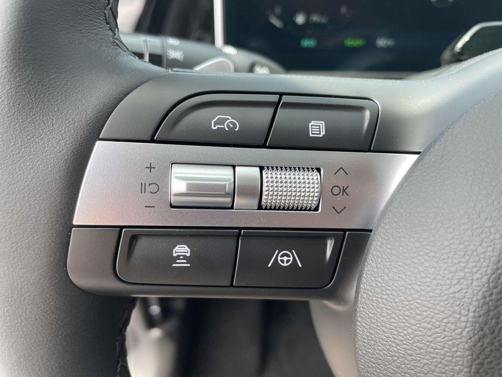 new 2025 Hyundai TUCSON Hybrid car, priced at $43,360