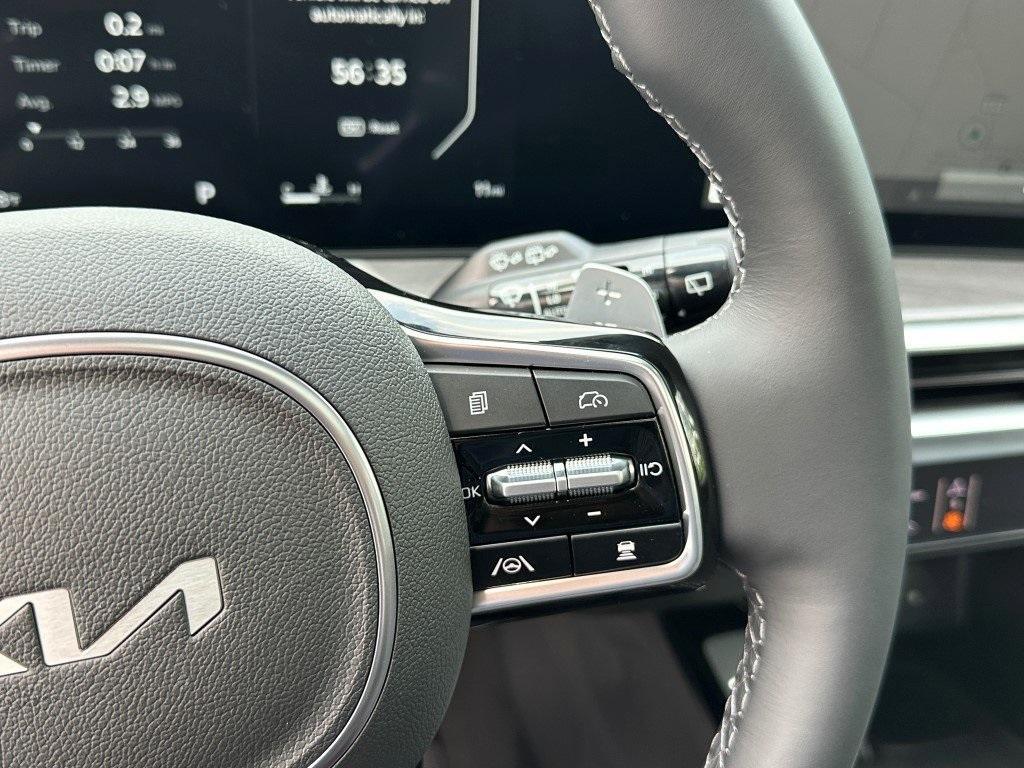 new 2025 Kia Sorento car, priced at $47,977