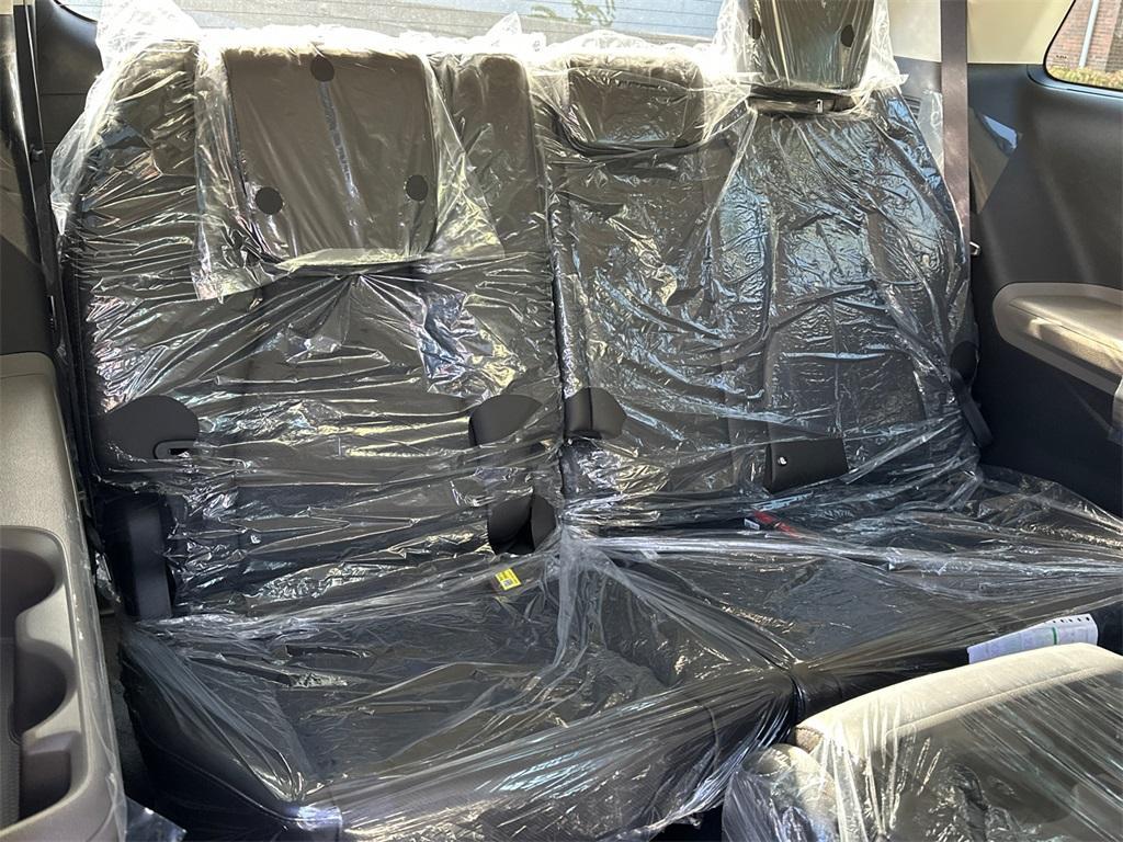 new 2026 Kia Carnival Hybrid car, priced at $42,282