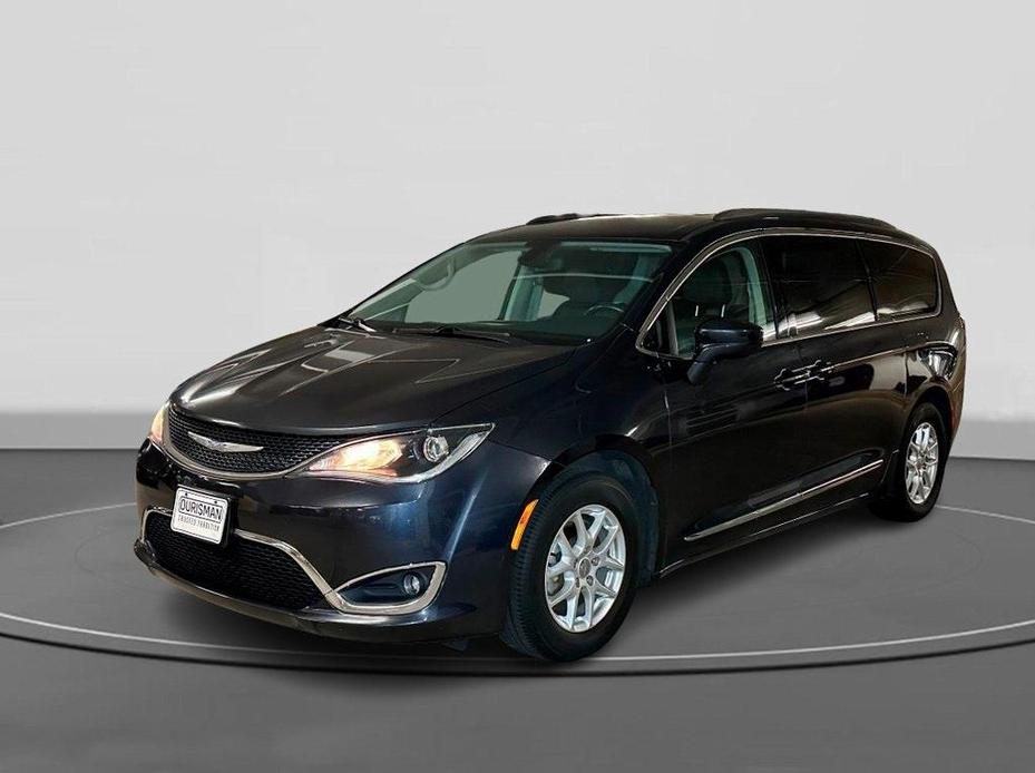 used 2020 Chrysler Pacifica car, priced at $16,095