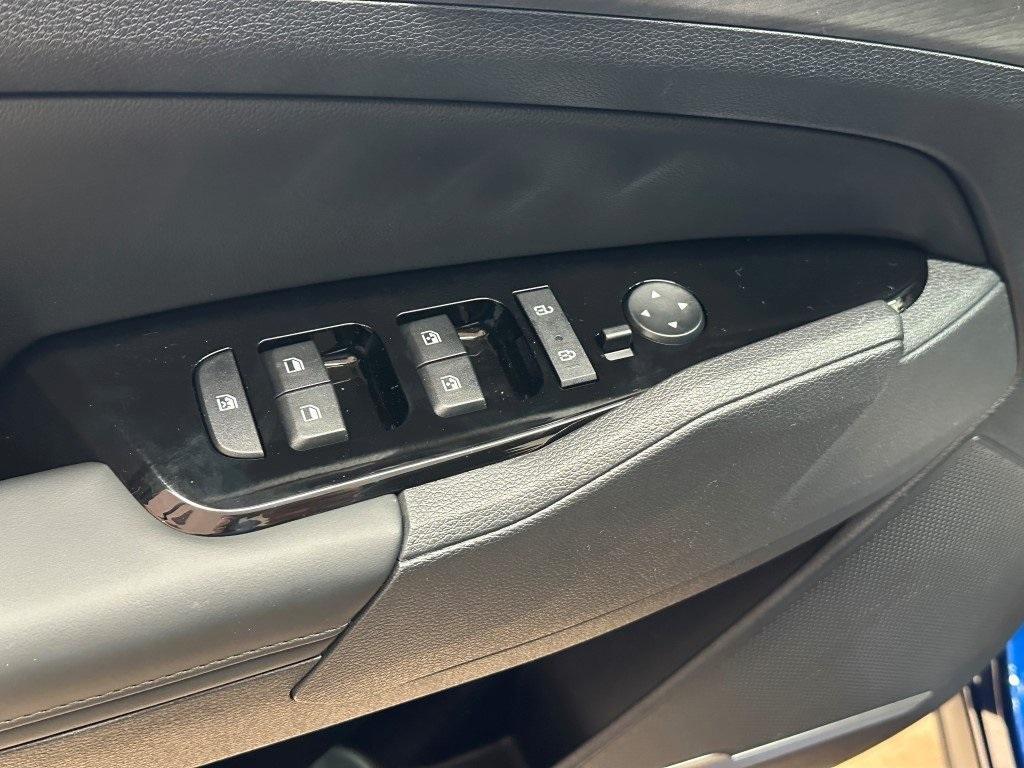 new 2025 Kia Sportage car, priced at $35,360