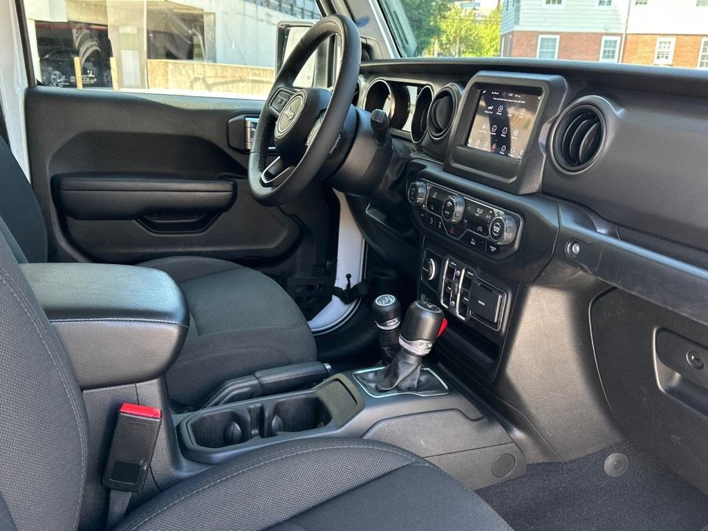 used 2023 Jeep Gladiator car, priced at $28,250