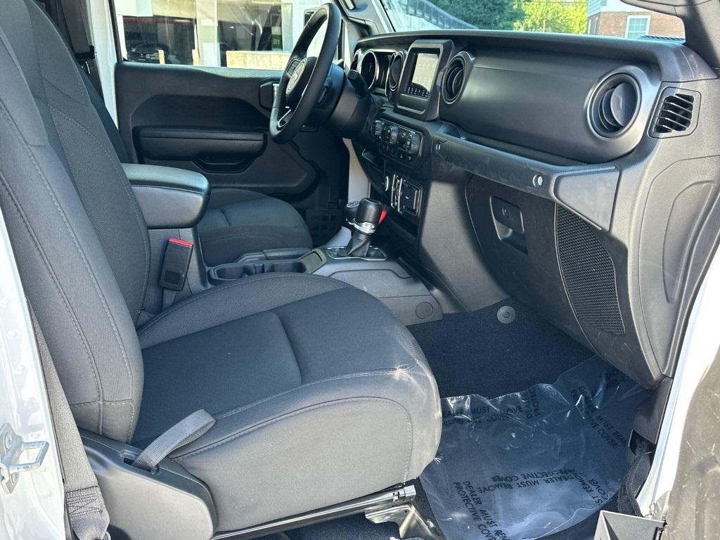 used 2023 Jeep Gladiator car, priced at $28,250