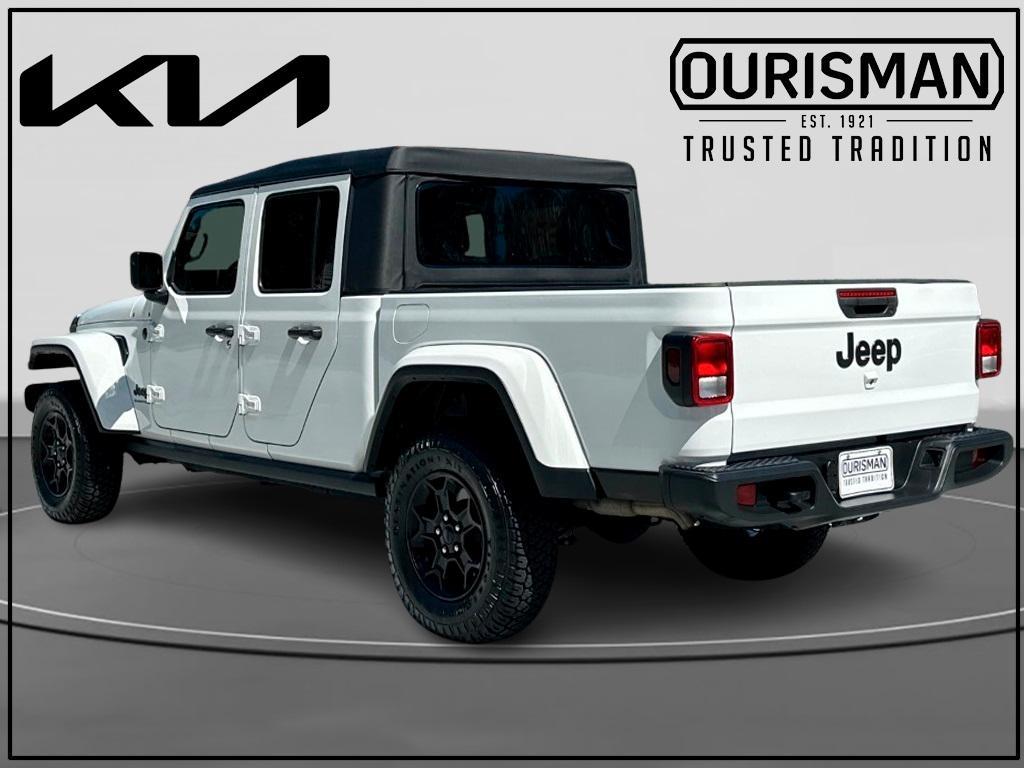 used 2023 Jeep Gladiator car, priced at $28,250