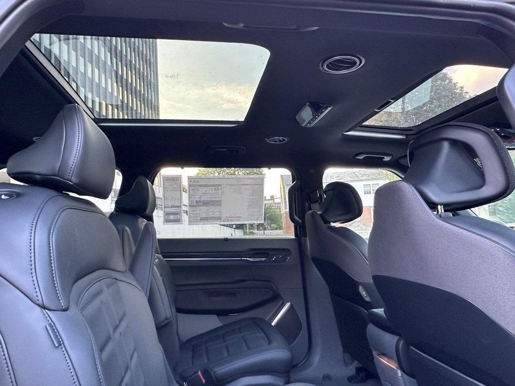 new 2026 Kia EV9 car, priced at $68,055