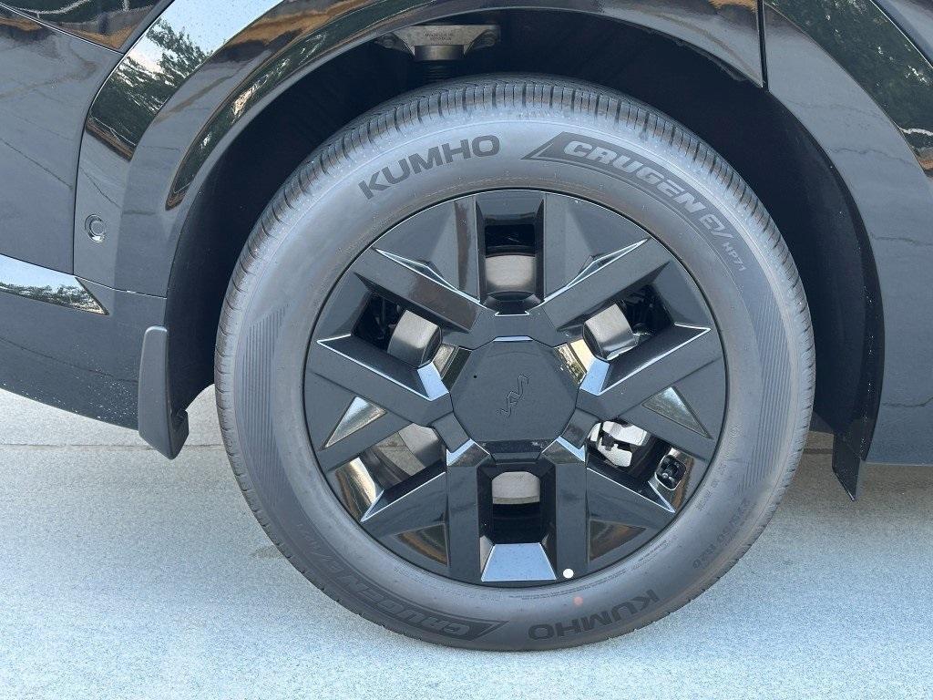 new 2026 Kia EV9 car, priced at $68,055