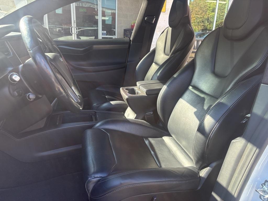 used 2018 Tesla Model X car, priced at $25,000