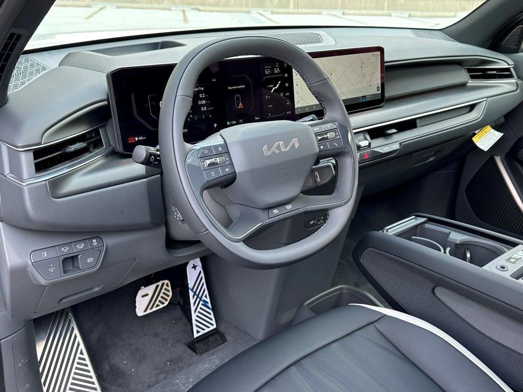 new 2026 Kia EV9 car, priced at $69,700