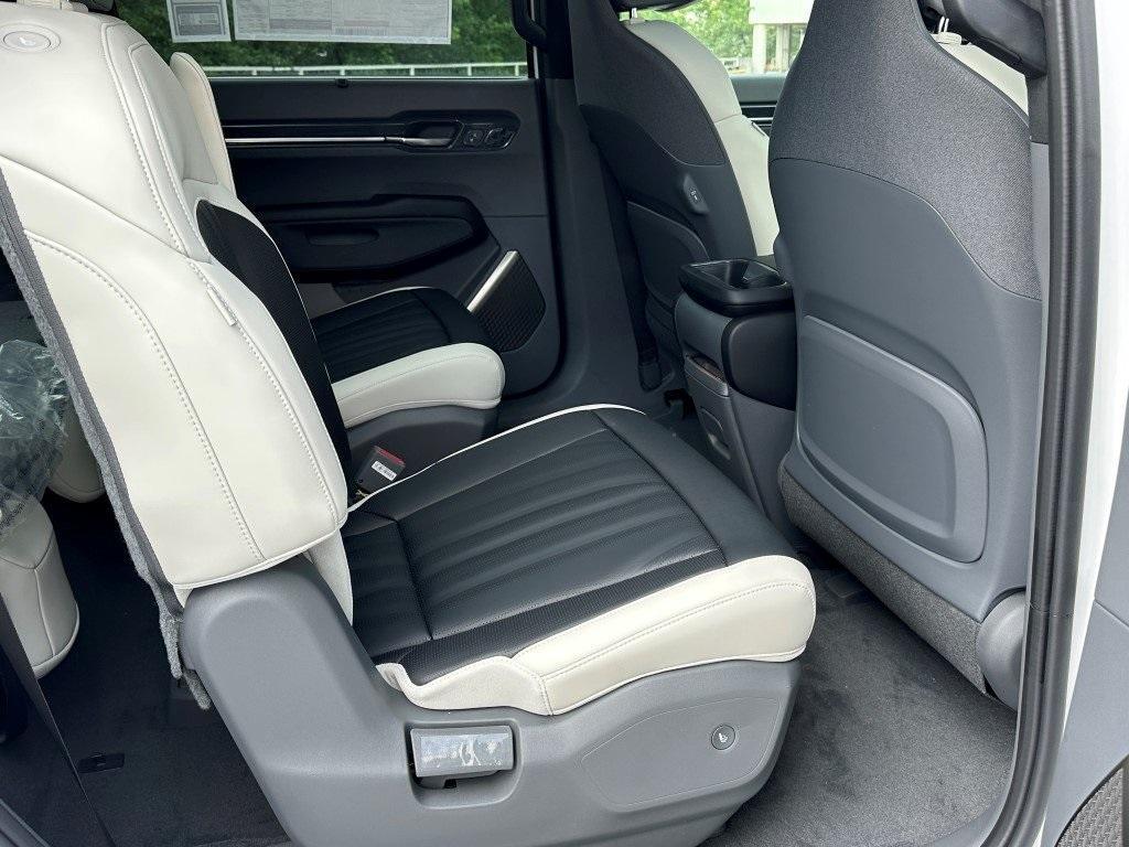 new 2026 Kia EV9 car, priced at $69,700