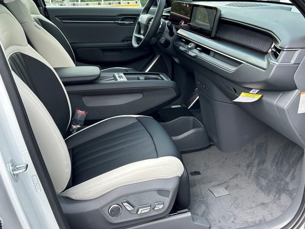 new 2026 Kia EV9 car, priced at $69,700
