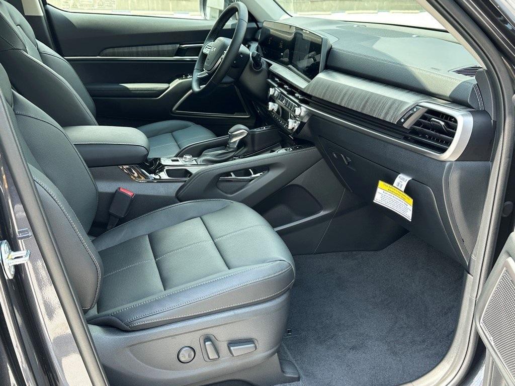 new 2025 Kia Telluride car, priced at $45,410