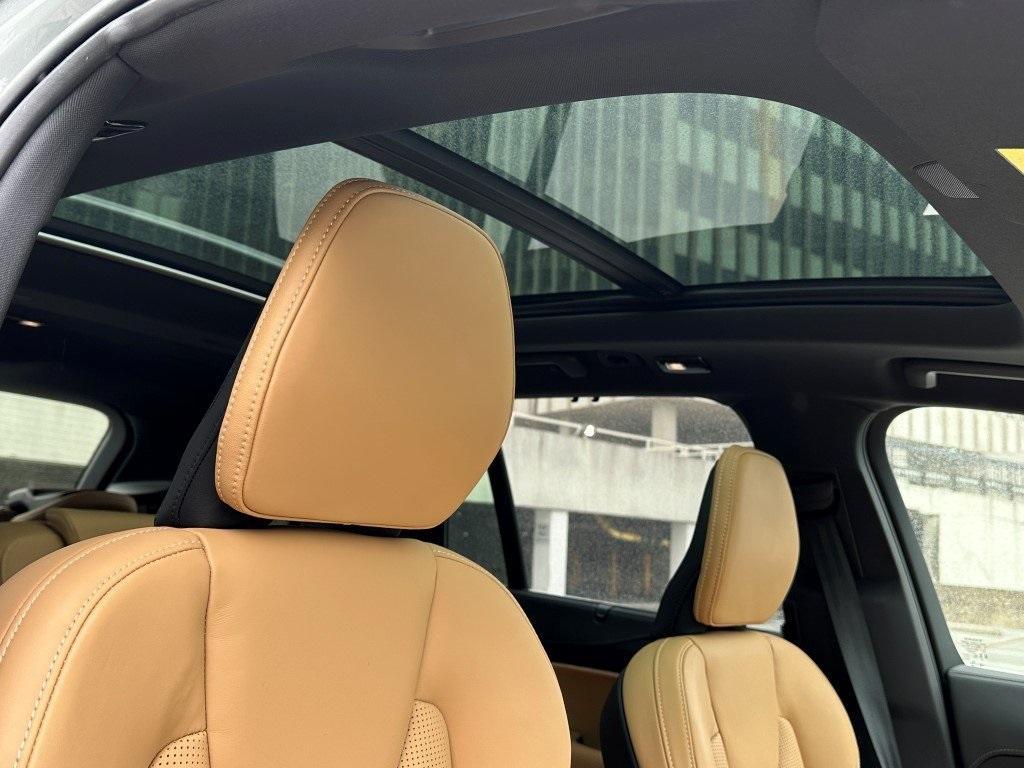 used 2024 Volvo XC90 car, priced at $62,991