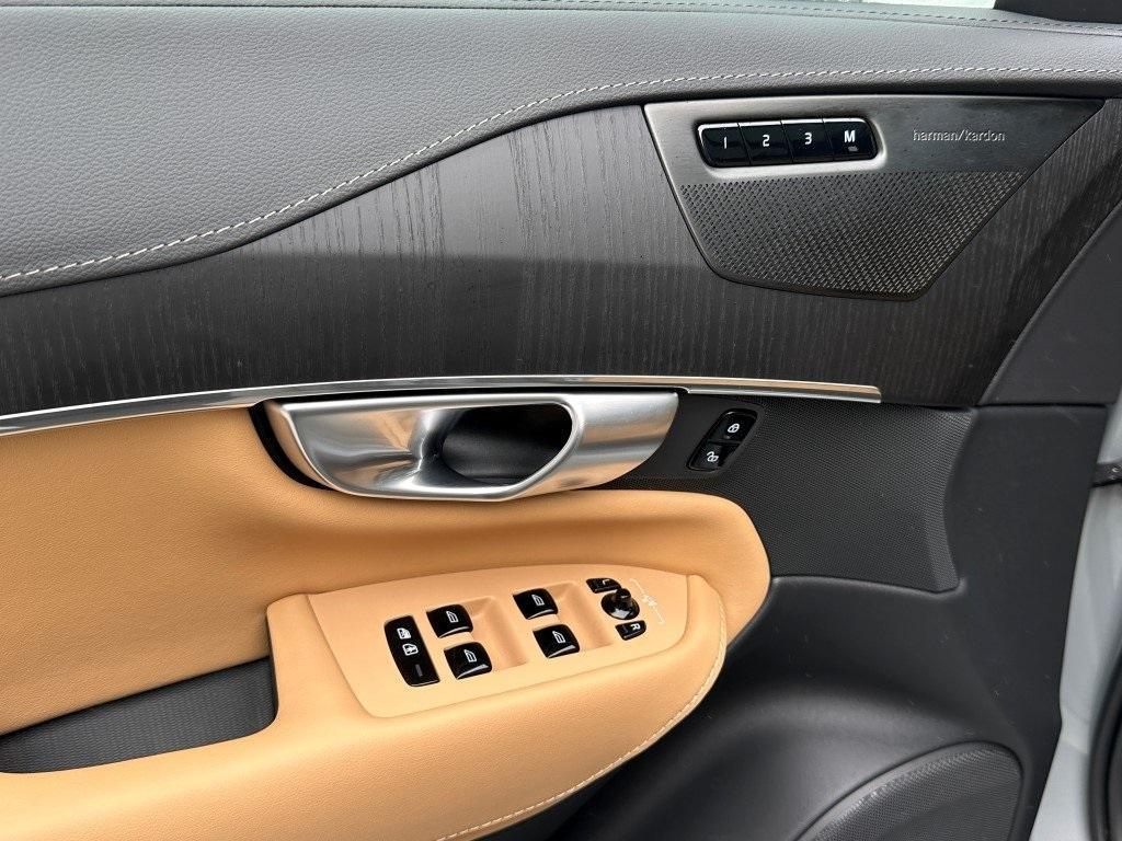 used 2024 Volvo XC90 car, priced at $62,991