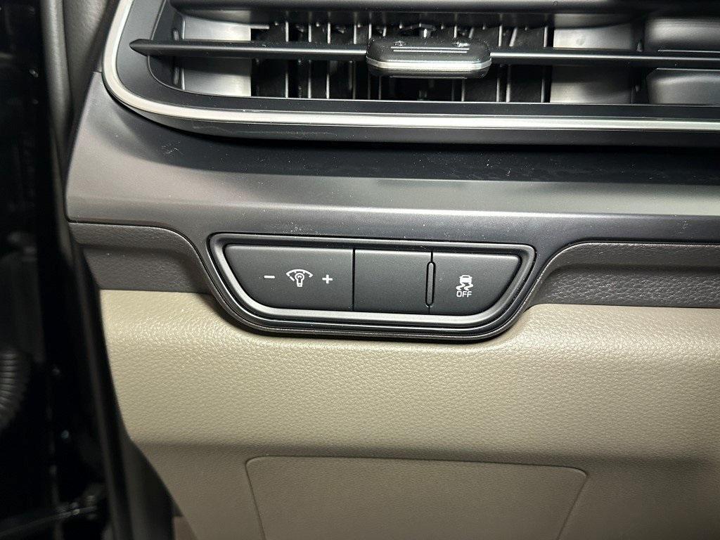 new 2025 Kia Carnival car, priced at $40,035