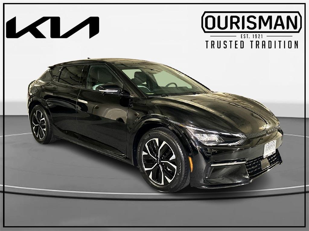 used 2023 Kia EV6 car, priced at $28,000