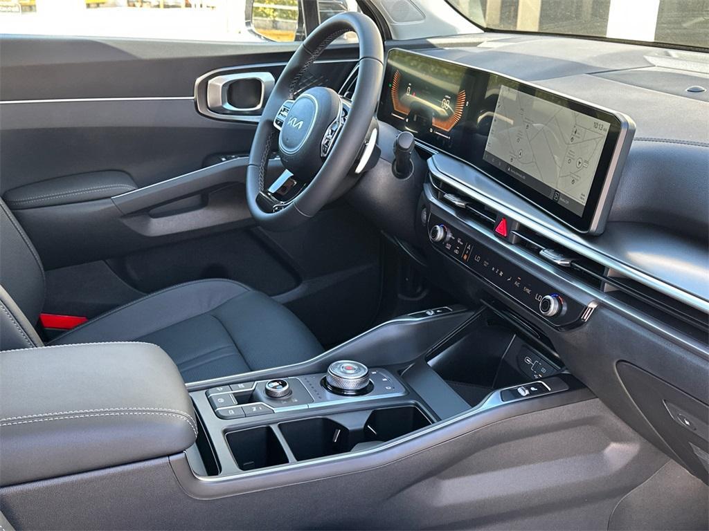 new 2025 Kia Sorento Hybrid car, priced at $36,524