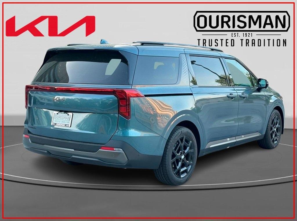 new 2025 Kia Carnival car, priced at $48,073