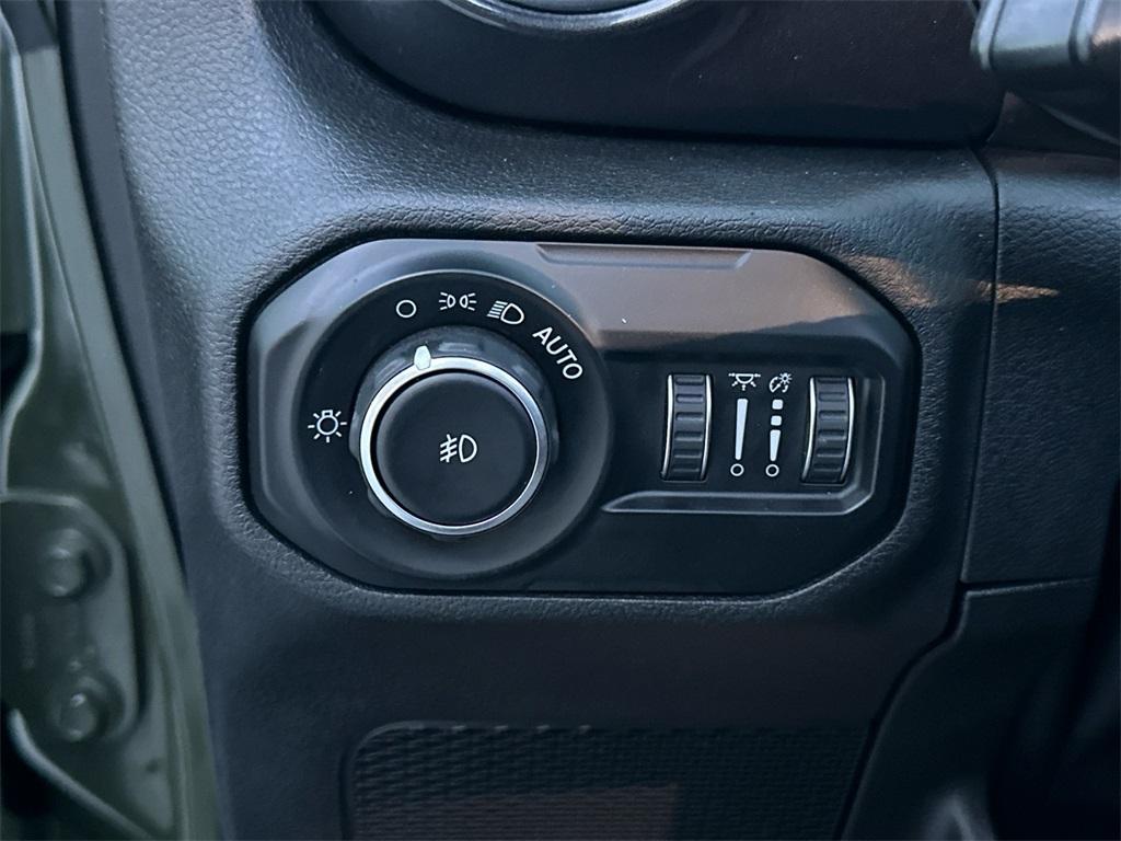 used 2021 Jeep Wrangler Unlimited car, priced at $27,750