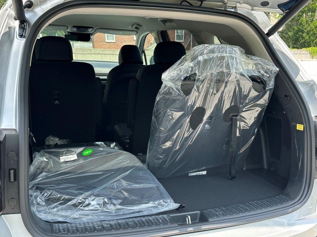 new 2025 Kia Sorento Hybrid car, priced at $37,849