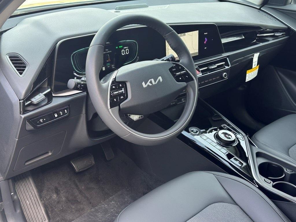 new 2025 Kia Niro Plug-In Hybrid car, priced at $36,938