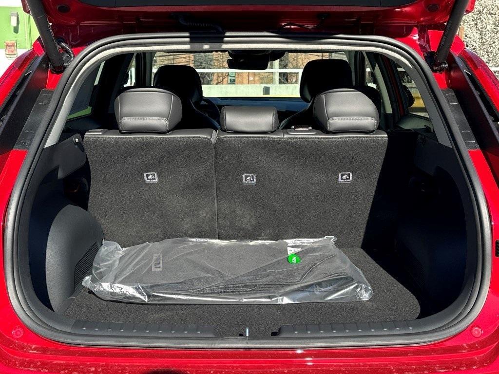 new 2025 Kia Niro car, priced at $33,036