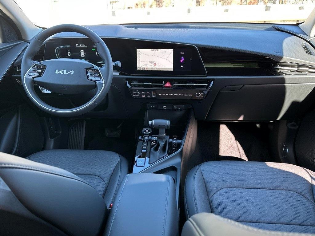 new 2025 Kia Niro car, priced at $33,036