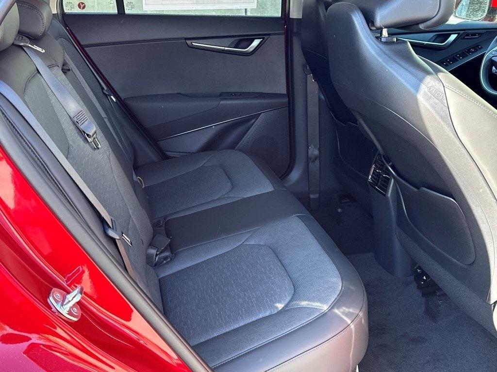 new 2025 Kia Niro car, priced at $33,036