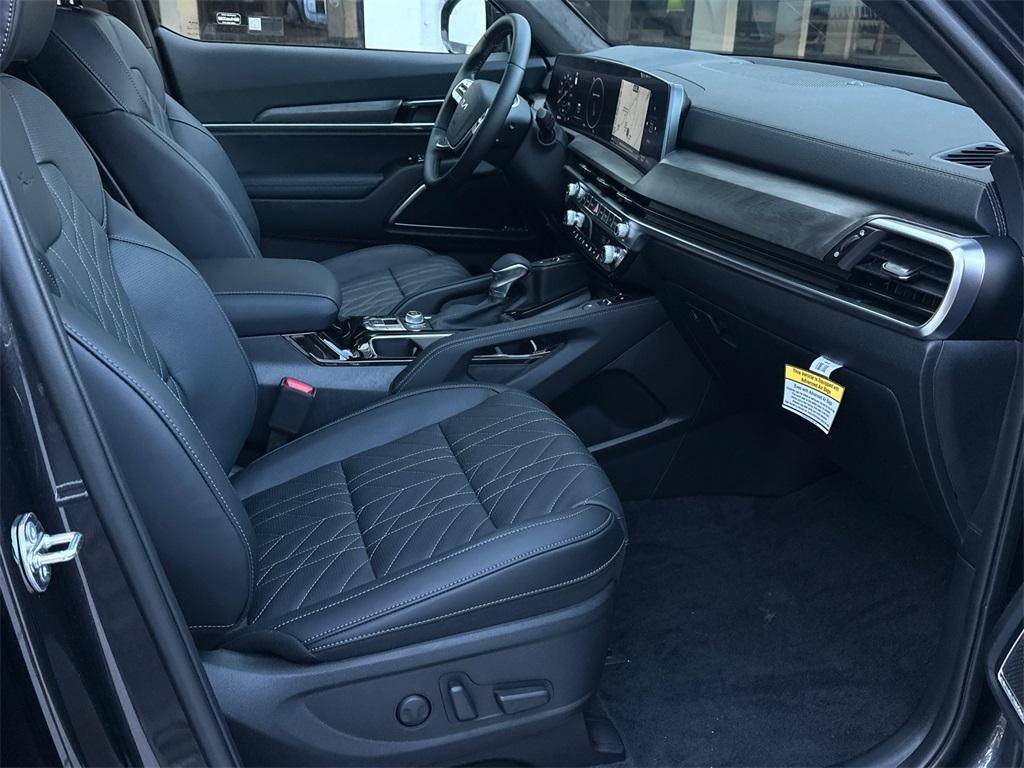 new 2025 Kia Telluride car, priced at $51,366
