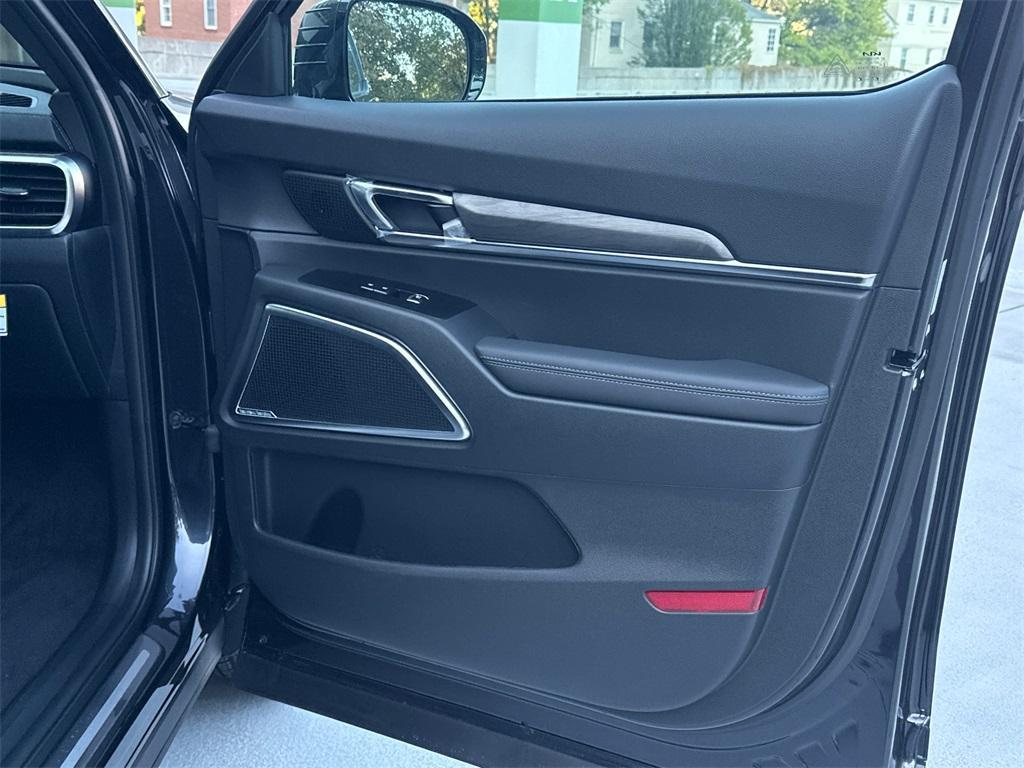new 2025 Kia Telluride car, priced at $51,366