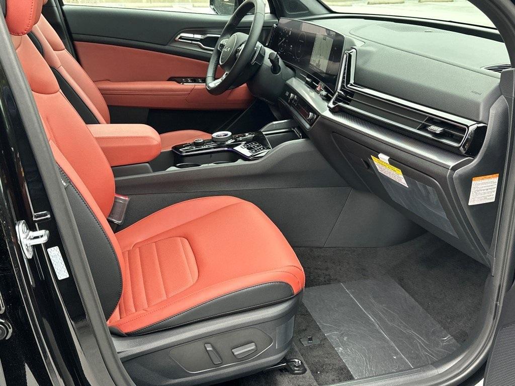 new 2025 Kia Sportage Hybrid car, priced at $39,160